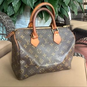 🌸💯 authentic Louis Vuitton speedy 25🌸💕